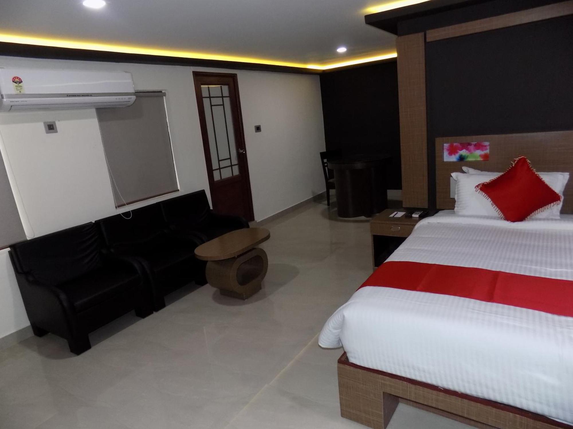 Alappuzha Hotel A J Park מראה חיצוני תמונה