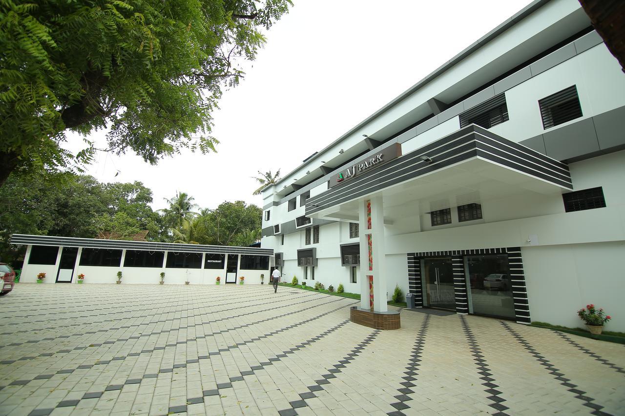 Alappuzha Hotel A J Park מראה חיצוני תמונה