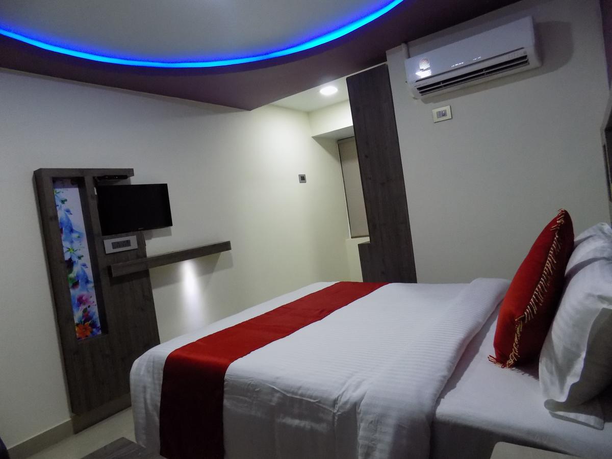 Alappuzha Hotel A J Park מראה חיצוני תמונה